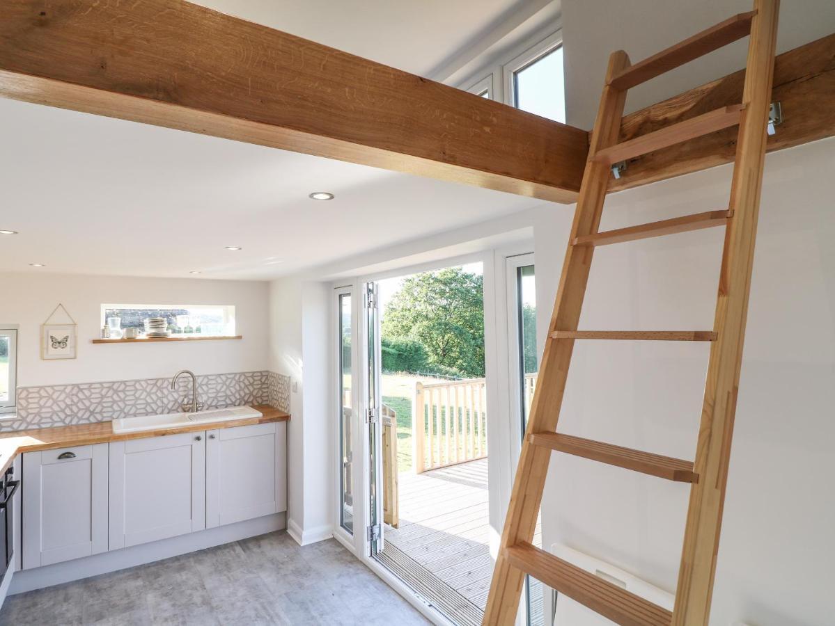 Villa Cuckoo Nest Chesterfield Exterior foto